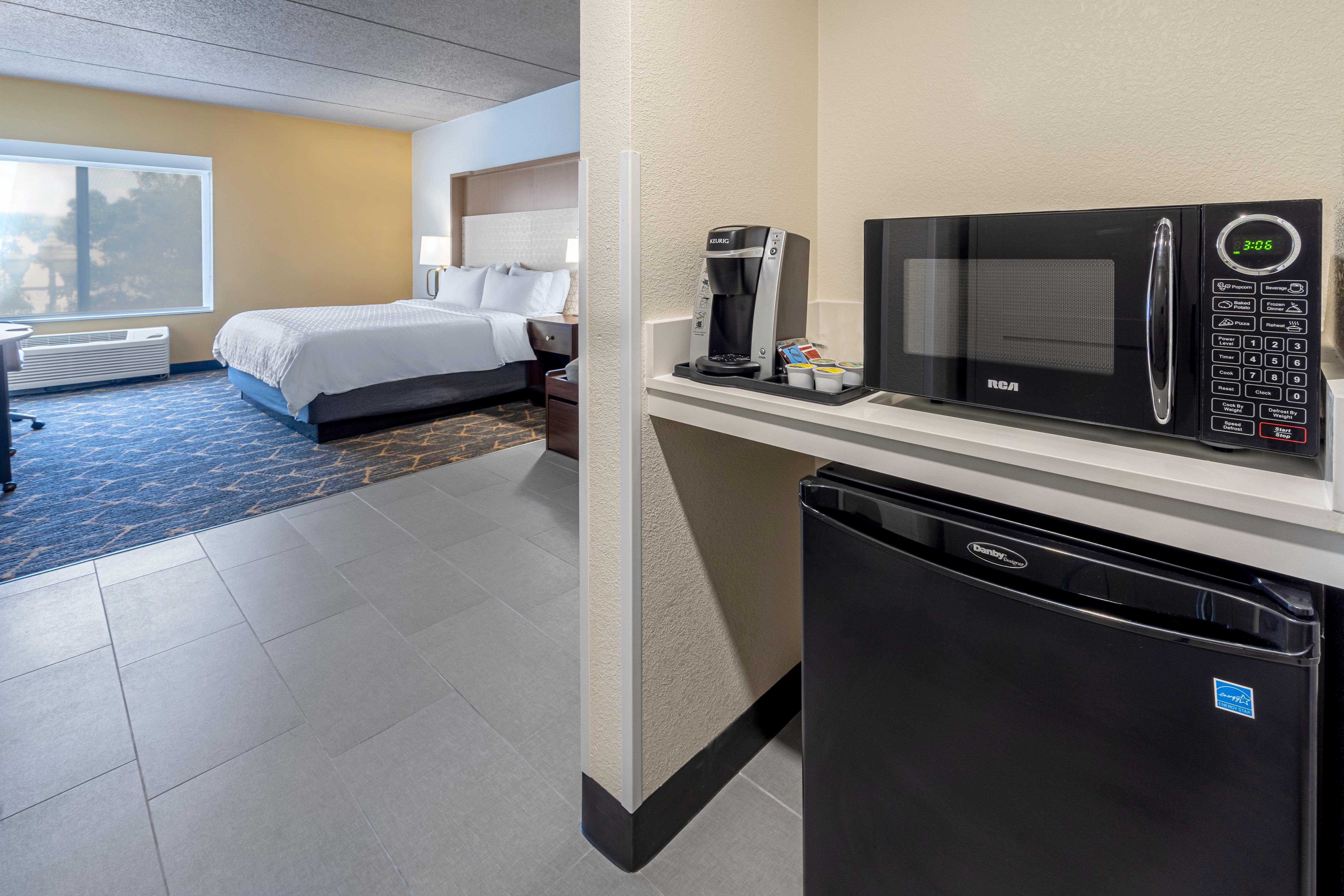 Holiday Inn & Suites Wausau-Rothschild By Ihg Exterior photo